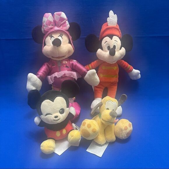 Disney Other - Disney Mickey/Minnie & Pluto plush toys